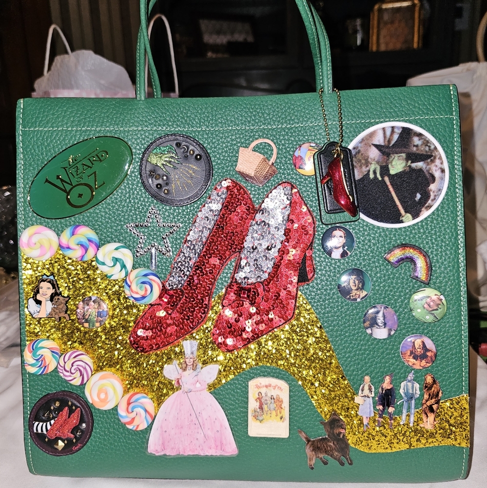 Coach Cashin tote 32